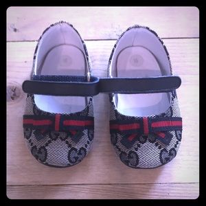Gucci baby shoes size 16.